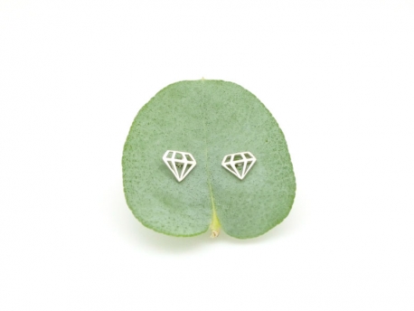 Boucles d'oreilles en forme de diamant en argent